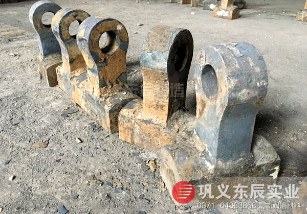 雙金屬液液復(fù)合錘頭 東辰專(zhuān)利雙液復(fù)合錘頭 耐磨破碎錘頭